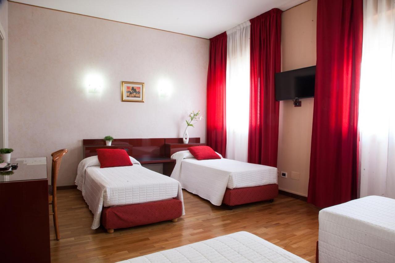 Hotel Master Albignasego Εξωτερικό φωτογραφία