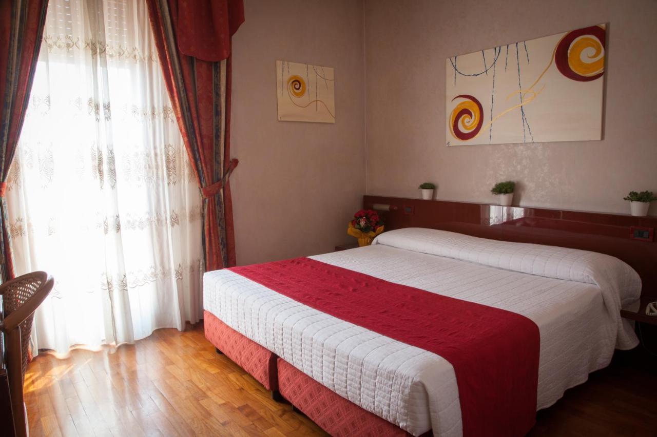 Hotel Master Albignasego Εξωτερικό φωτογραφία